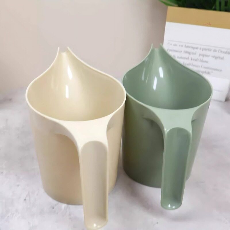 Пластиковая лейка с длинным но – обзор и цена Watering Can Long Spout