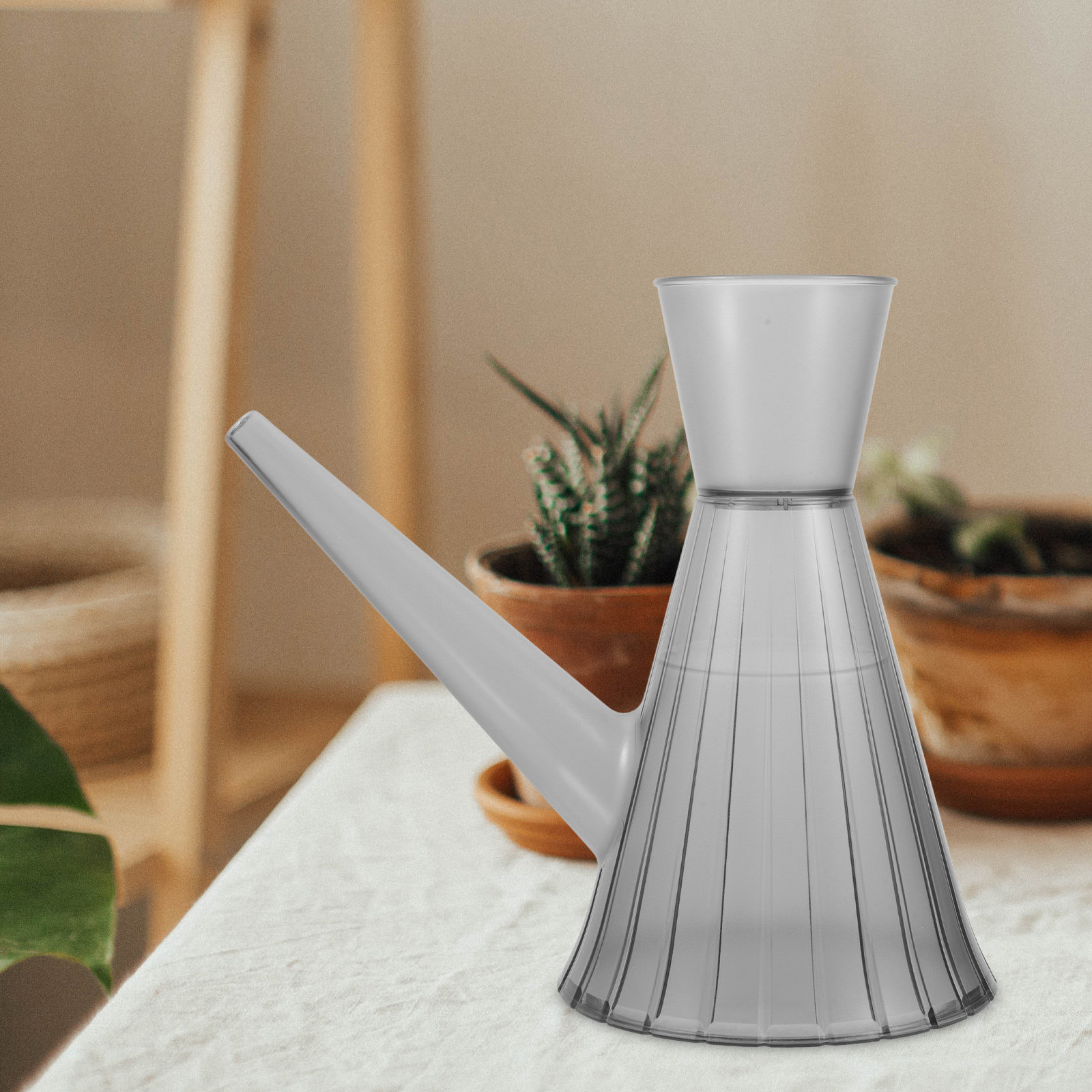 Лейка для полива растений с дл – обзор и цена Watering Can Long Spout